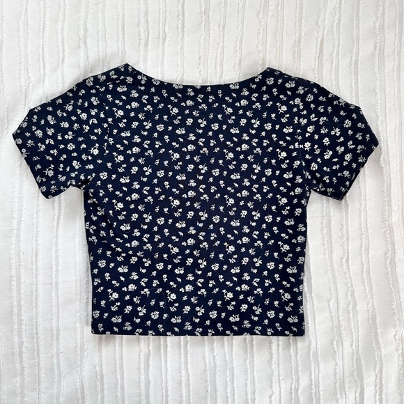 Brandy Melville Amara Top OS - Picture 5 of 6